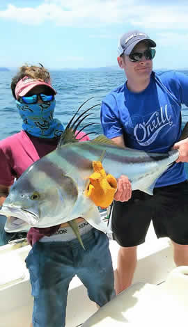 Gulf Papagayo roosterfishing