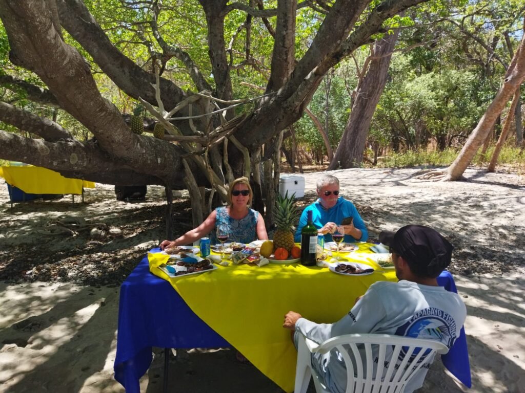 Papagayo fishing beach BBQ